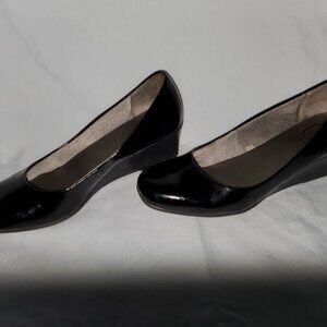 LifeStride Black Wedge